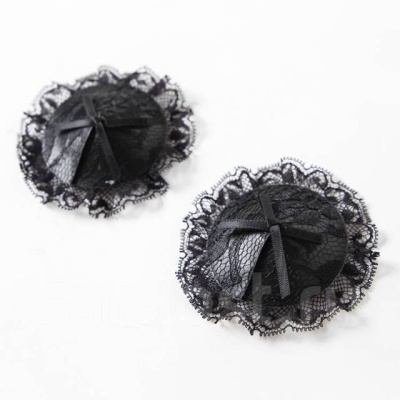 Кокетливые кружевные наклейки на соски