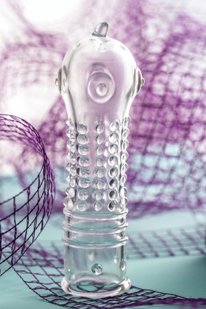 Прозрачная насадка на пенис с интенсивным рельефом Dond