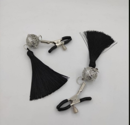 Зажимы на соски с кисточками