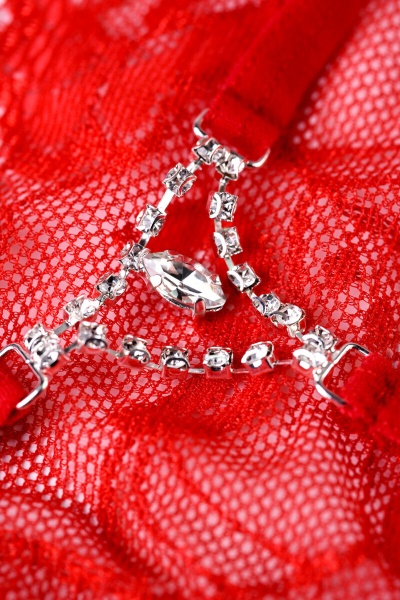 Стринги с украшением Laura