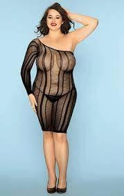 Платье сетка с открытым плечом plus size